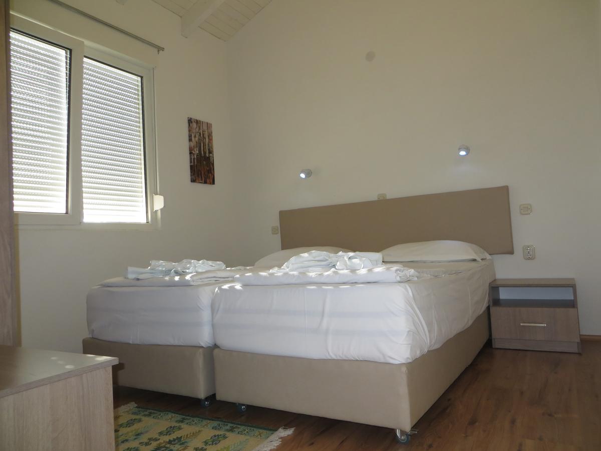 Oaza Inn Ohrid Exterior photo